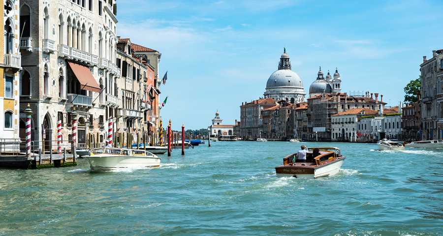 Mietwagen Venedig Gunstig Auto Mieten Sixt Autovermietung